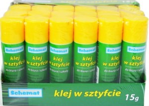 KLEJ W SZTYFCIE ZIELONY 15 G 3540